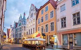 Meriton Old Town Garden Hotel